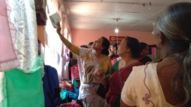 මධ්‍යම පළාත් වනිතා කටයුතු අමාත්‍යාංශය මගින් මෙහෙයවනු ලැබූ නාඋල ප්‍රාදේශීය ලේකම් කොට්ඨාසයේ අත්තිර මුද්‍රණ හා පරිසර හිතකාමී බෑග් නිෂ්පාදන පුහුණු පාඨමාලාවේ අවසන් ප්‍රදර්ශනය හා අළෙවි පොළ